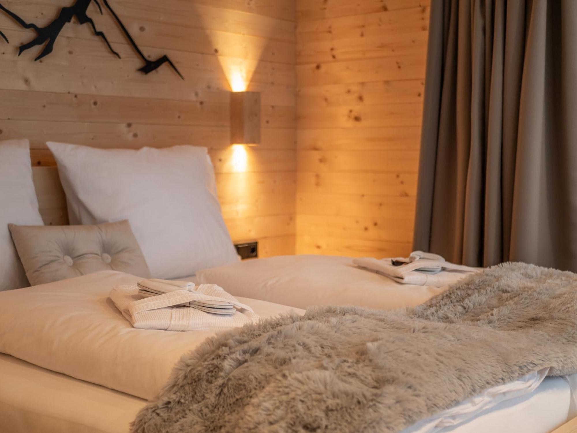 Hotel Haus Becken Sankt Jakob in Defereggen Esterno foto