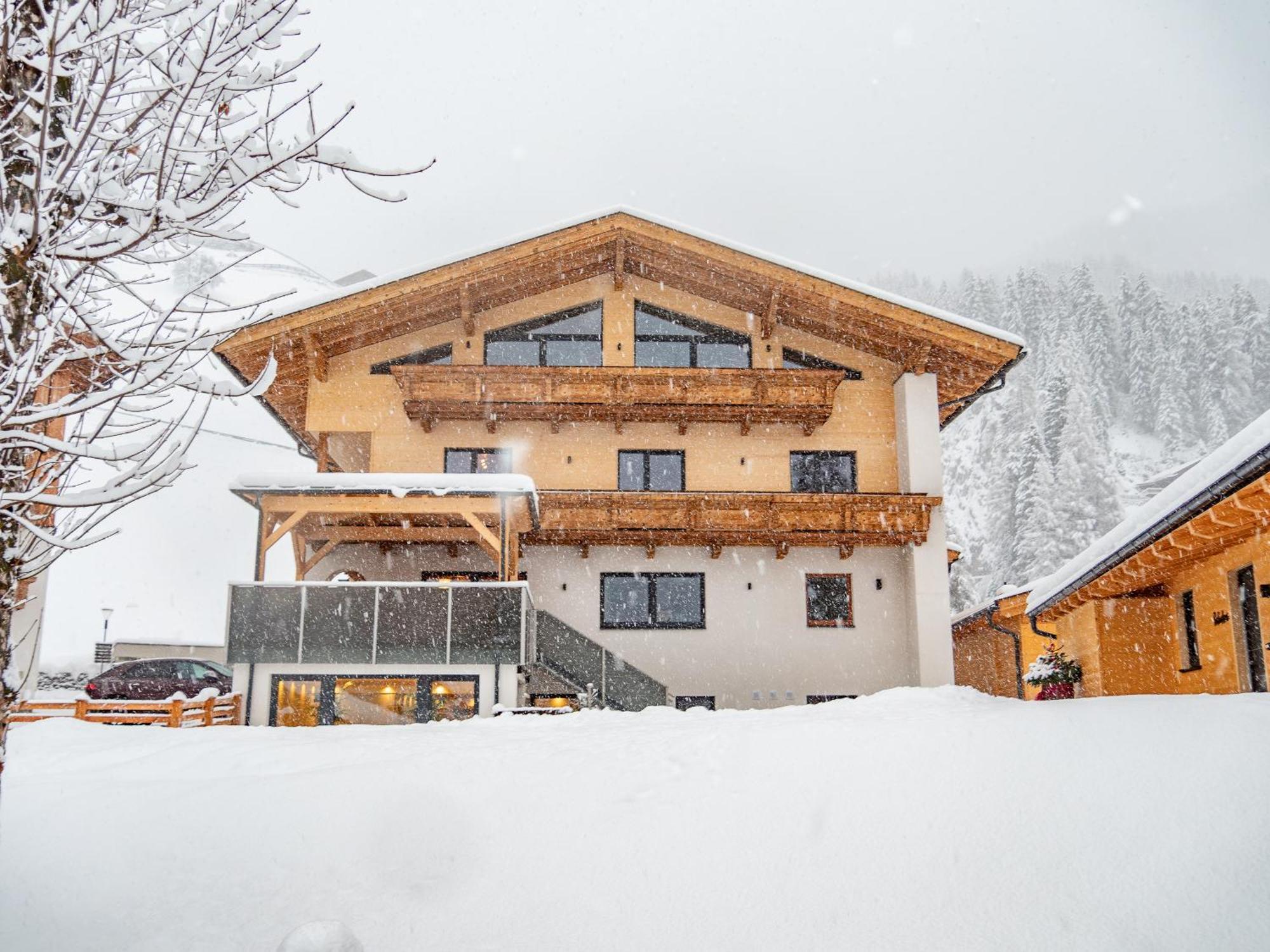 Hotel Haus Becken Sankt Jakob in Defereggen Esterno foto